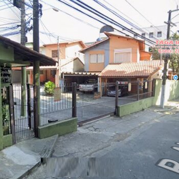 Sobrado 3 Dorms.- Sendo 1 Suíte - Cond. Bandeirantes 1 - Capão Redondo 