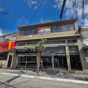 Ótimo salão sobre loja em Santo Amaro