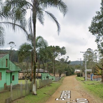 Vende três terrenos em Embu Guaçu, capitado 21/ 07/ 2026