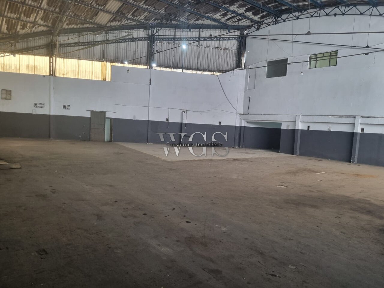 Depósito-Galpão-Armazém para alugar, 900m² - Foto 4