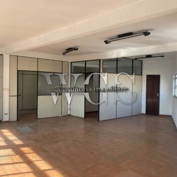 Salão para Alugar em São Paulo – 400m², Climatizado, com Copa e Garagem – Zona Sul