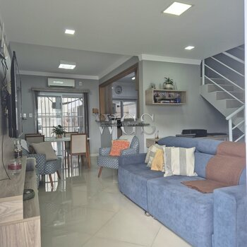  Sobrado à venda 87m², 03 dorm (01 suíte), 02 vgs - Condomínio Residencial Capadócia - Cidade Dutra