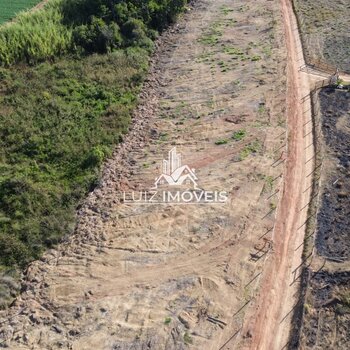 Vendo Sitio 3.14hectares 4km estrada de chão São Gotardo MG 