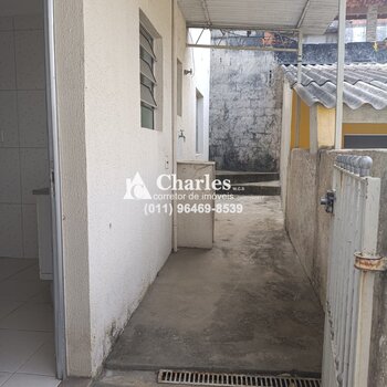 Quintal e lavanderia