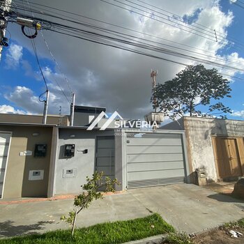 Casa Térrea à Venda – Jardim Imá